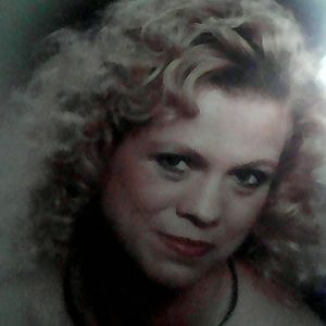 Meet your Posher, Angel